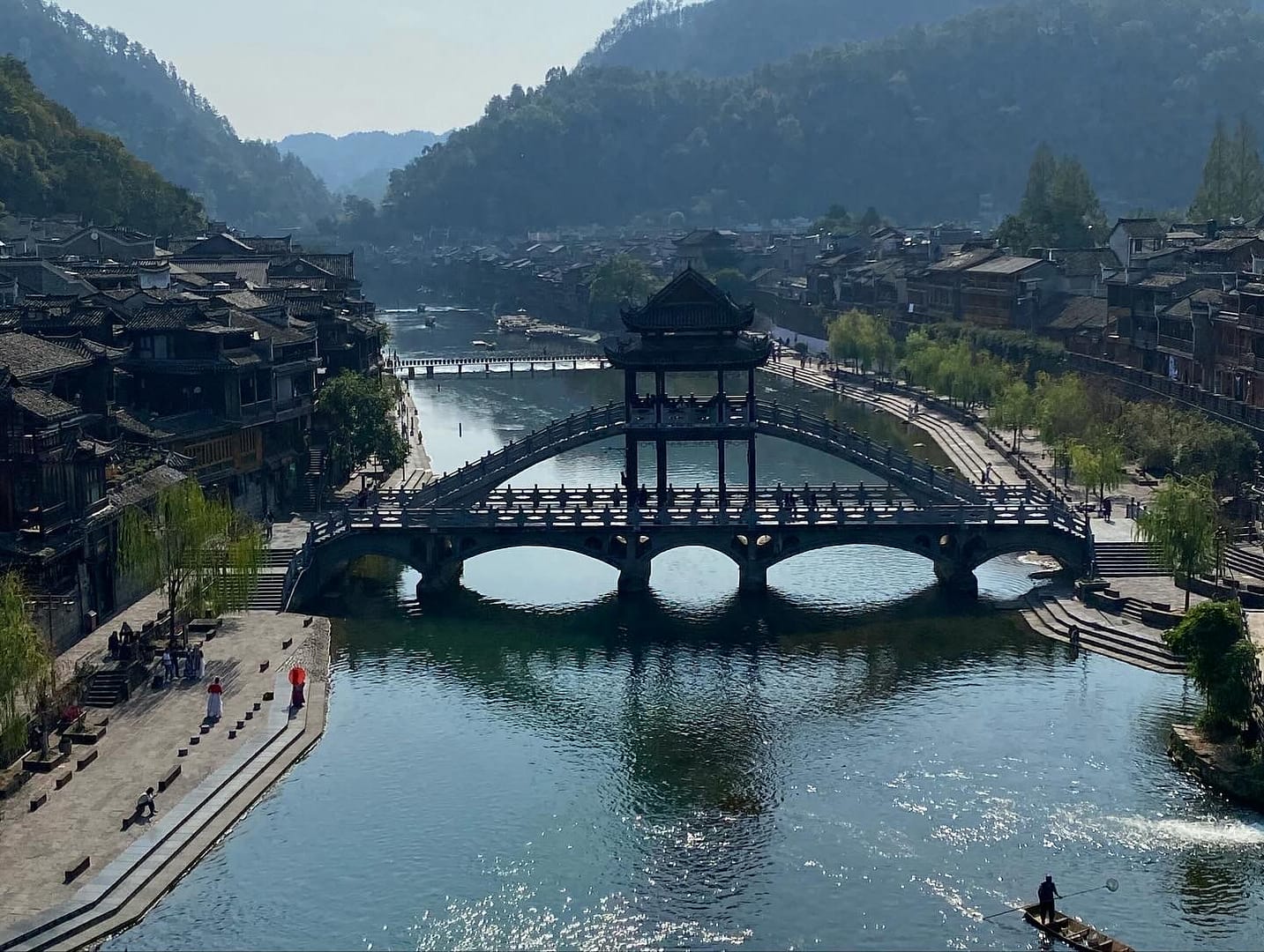 Dia 10: Fenghuang