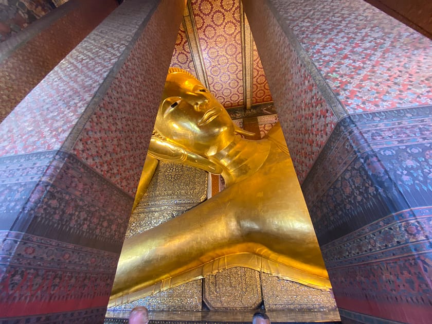 Buda reclinat de Wat Pho en un dia a Bangkok