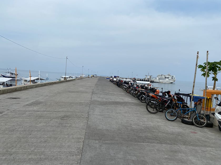 Port de Maya a Cebu, punt de sortida cap a Malapascua per qui busca com anar de Bantayan a Malapascua