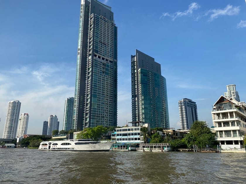 Gratacels a la zona del MBK Centre durant l’últim dia a Bangkok