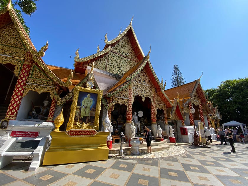 Chedi daurada del Wat Phra That Doi Suthep a Chiang Mai, Tailàndia