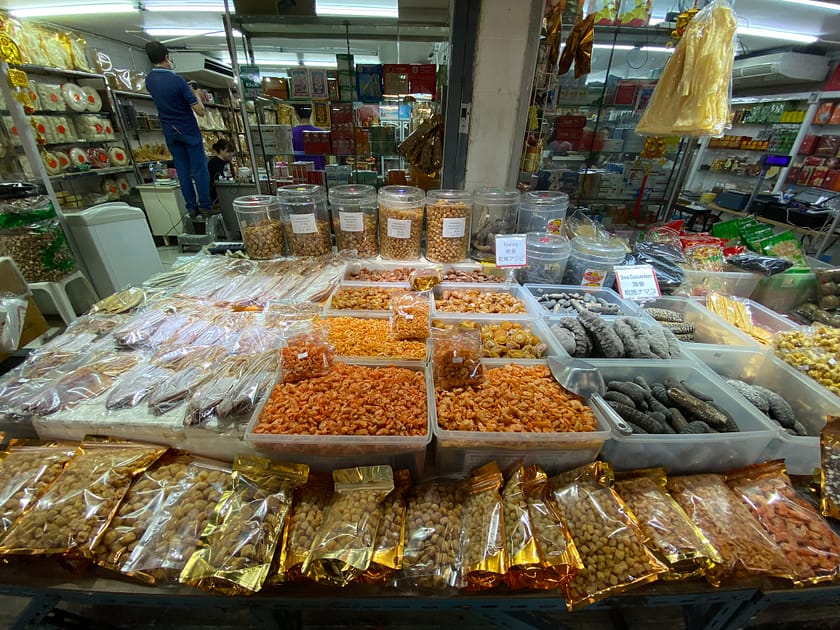 Parada de mercat de carrer prop del Victory Monument durant l’últim dia a Bangkok