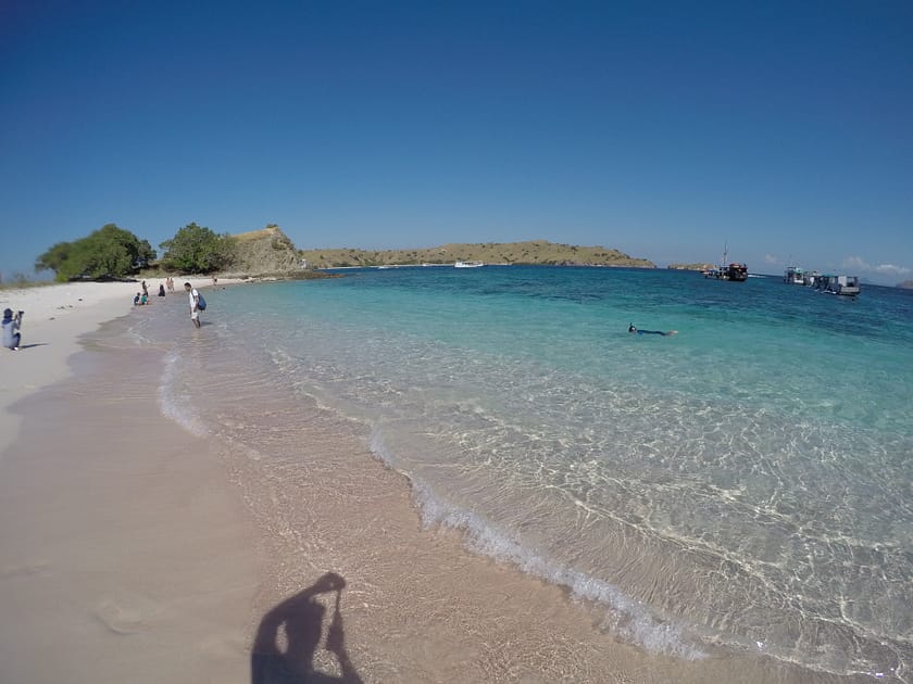 Marikaban Beach a Bantayan, platja serena i poc transitada per gaudir abans de descobrir com anar de Bantayan a Malapascua